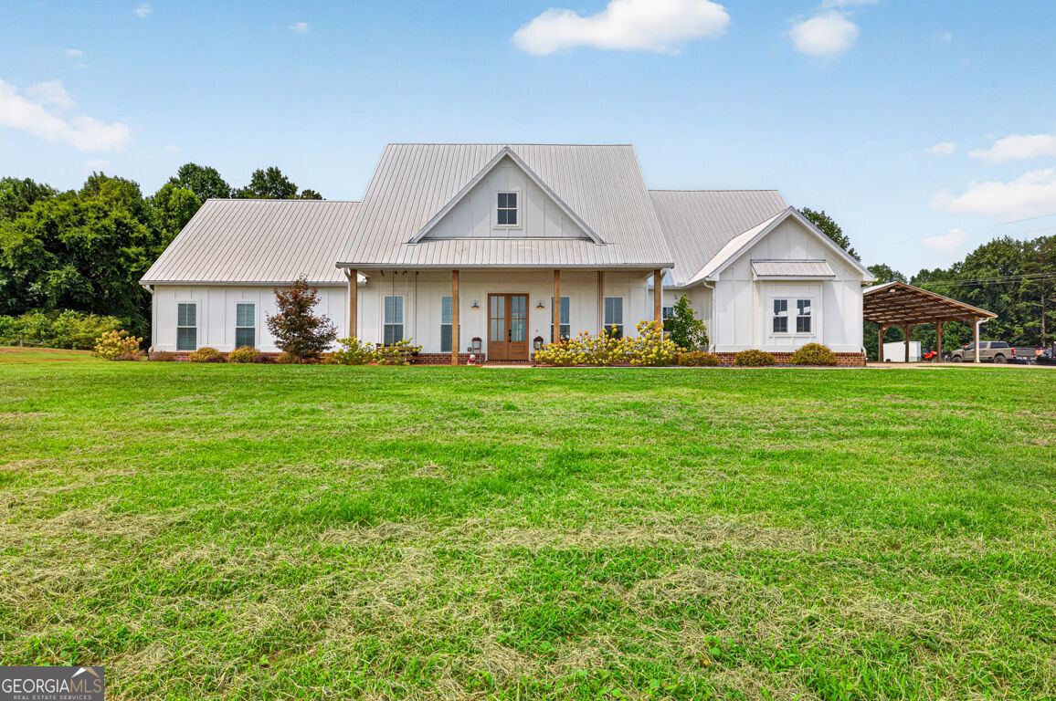 Property Photo: 1475 Storey Lane GA 30549