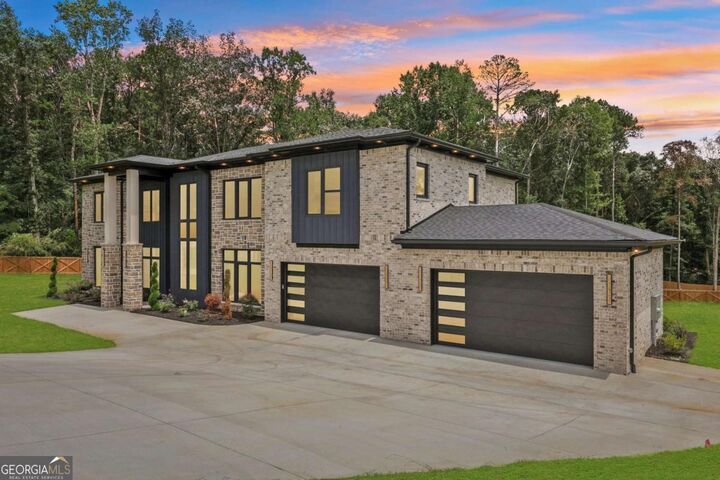 Property Photo: 1546 Ewing Chapel Road GA 30019