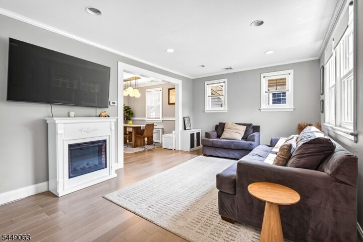 Property Photo:  45 Briant Pkwy  NJ 07901 
