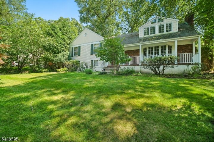 Property Photo:  9 Coleridge Rd  NJ 07078 