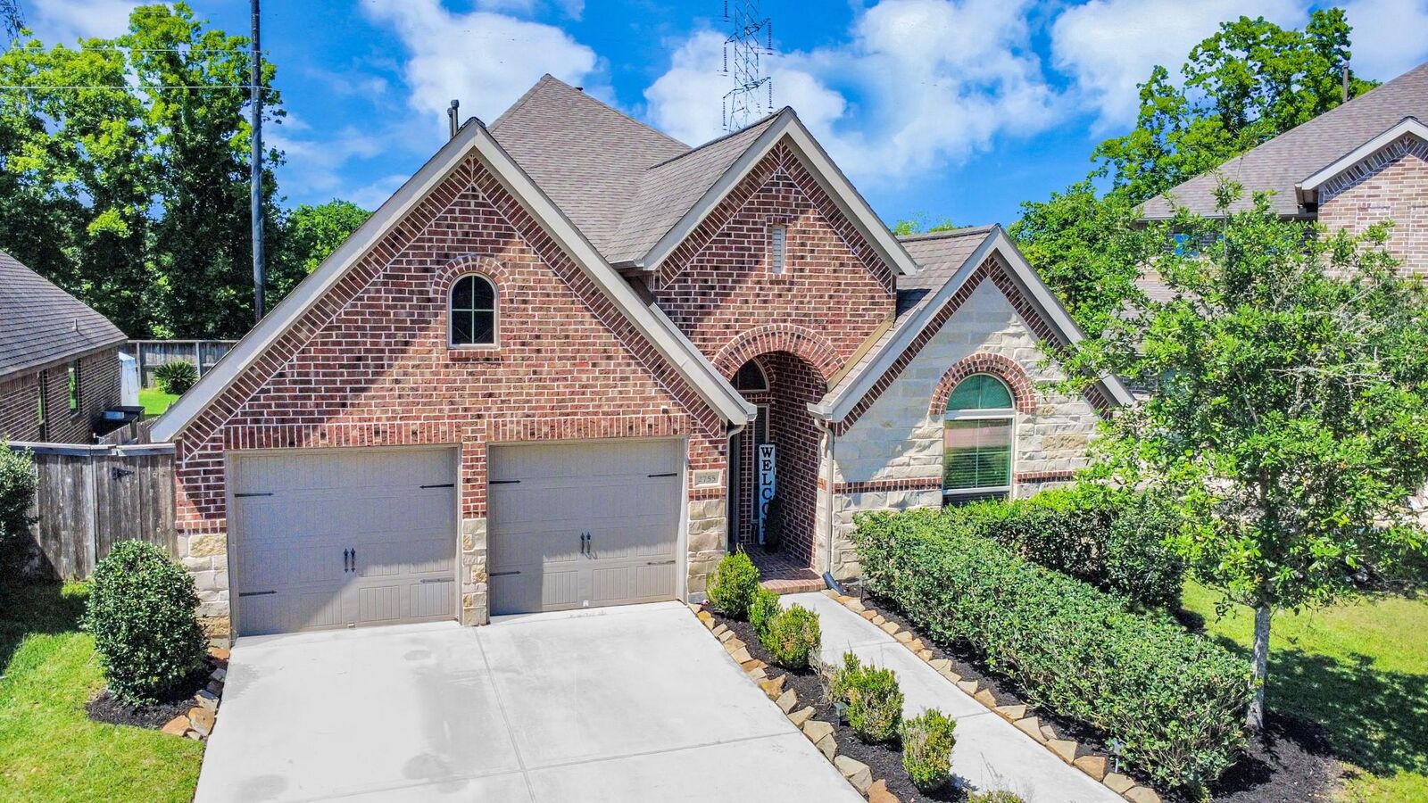 Property Photo:  2755 Parker Oak Pass  TX 77459 
