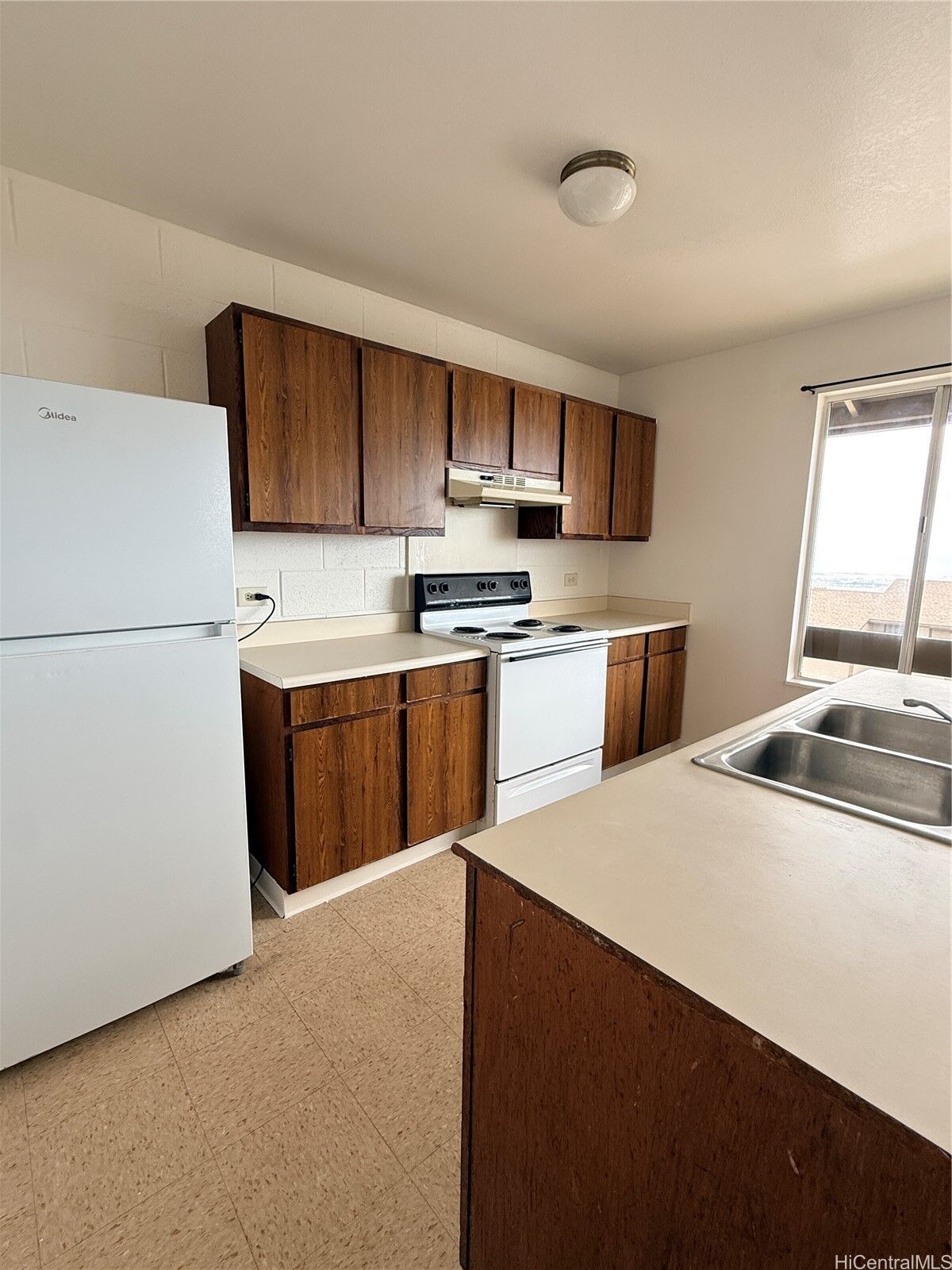 Property Photo:  92-1124 Panana Street 322  HI 96707 