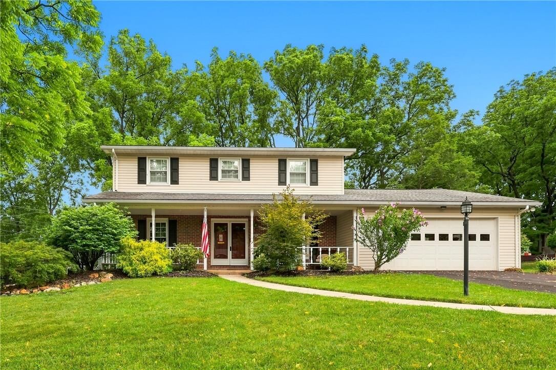 Property Photo: 1031 N 7th Street PA 18049
