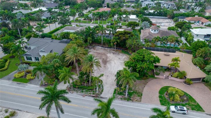 Property Photo: 338 Bird Key Drive FL 34236