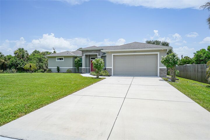 Property Photo:  1182 Yorkshire Street  FL 33952 