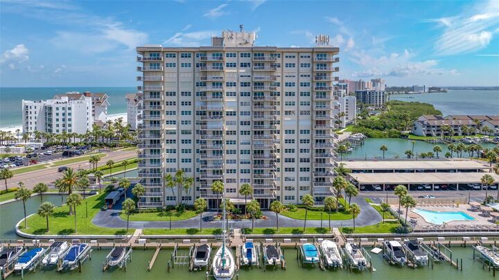 Property Photo:  1621 Gulf Boulevard 501  FL 33767 