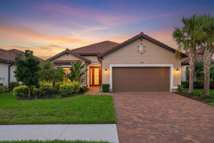 Property Photo:  11108 Calluna Drive  FL 33556 