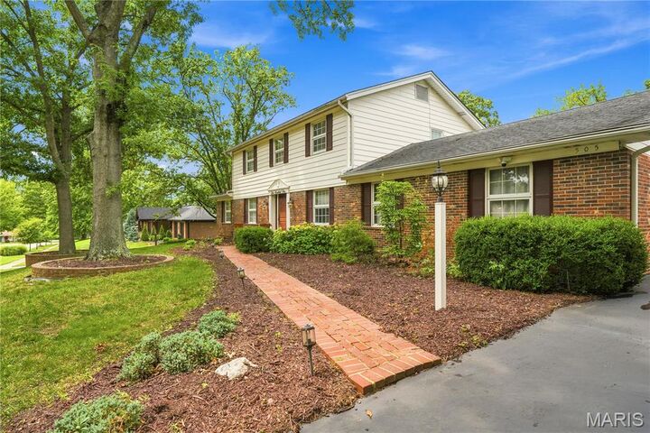 Property Photo:  505 Richley Drive  MO 63017 