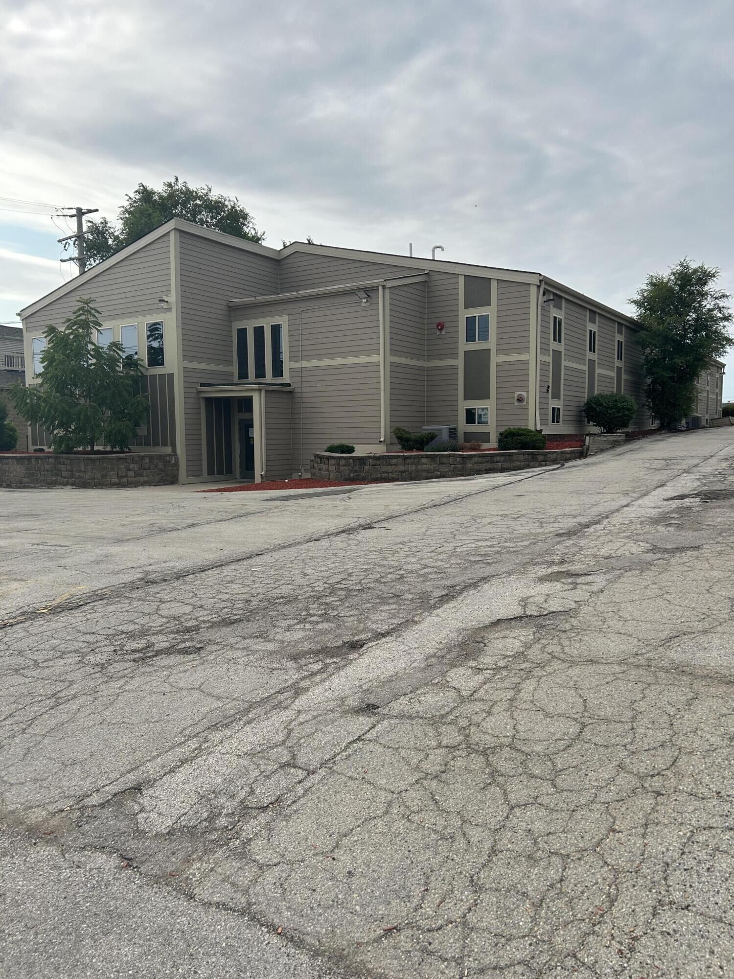 Property Photo:  2741 W Layton Ave  WI 53221 