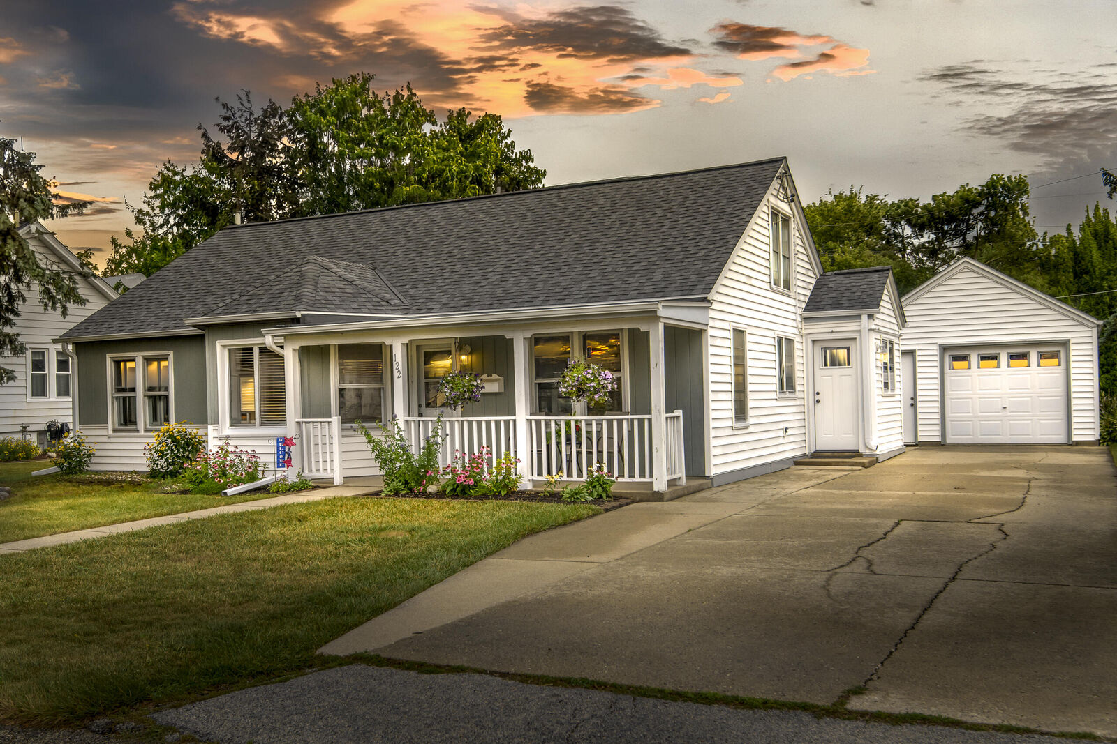 Property Photo:  122 Elm St  WI 53072 
