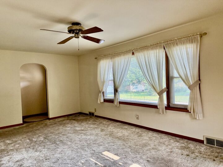 Property Photo:  1021 7th Street  IL 61354 