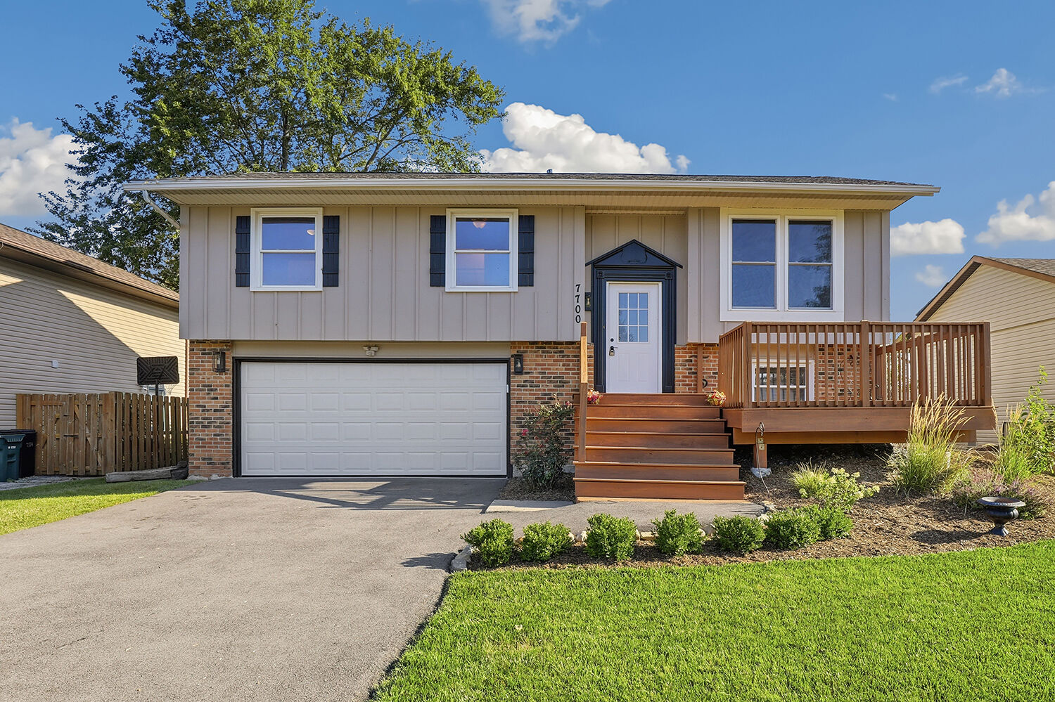 Property Photo:  7700 W Jamison Drive  IL 60423 