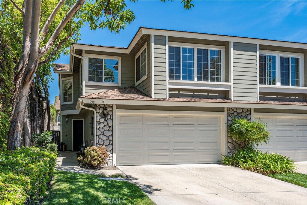 Property Photo:  998 Lotus Circle  CA 91773 