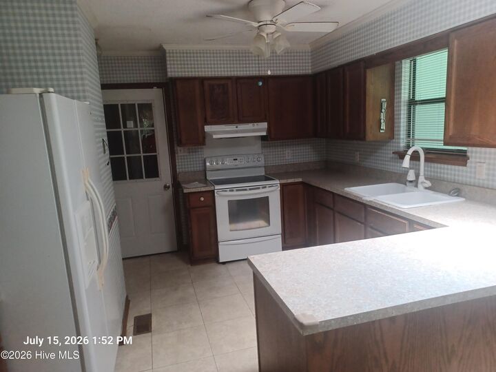 Property Photo:  1609 Munroe Lane  NC 27534 