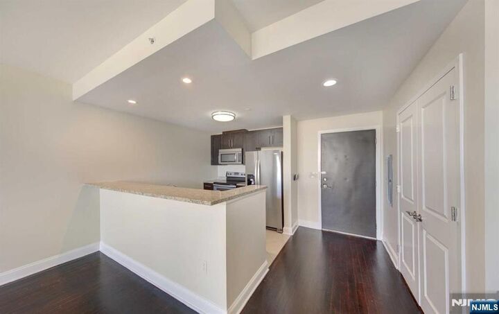 Property Photo:  29 1st Street 505  NJ 07601 