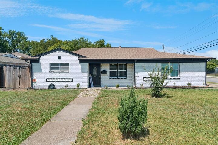 Property Photo:  459 Bolero Avenue  TX 75217 