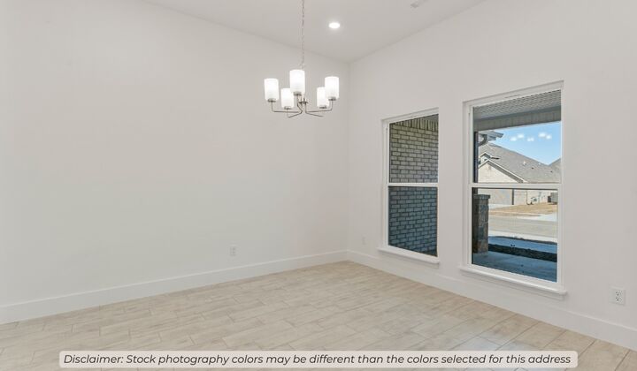 Property Photo:  2111 Yulan Lane  AR 72713 