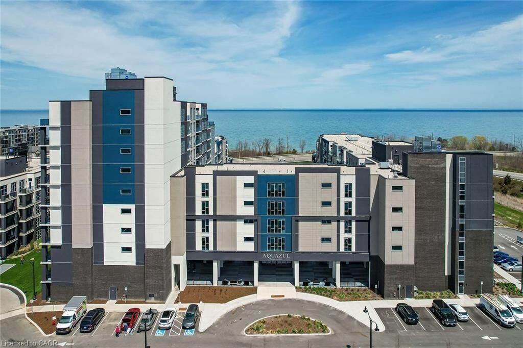 Property Photo: 16 Concord Place 243 ON L3M 0J1