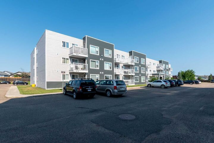 Property Photo: 5101 18 Street 305 AB T9V 2G7