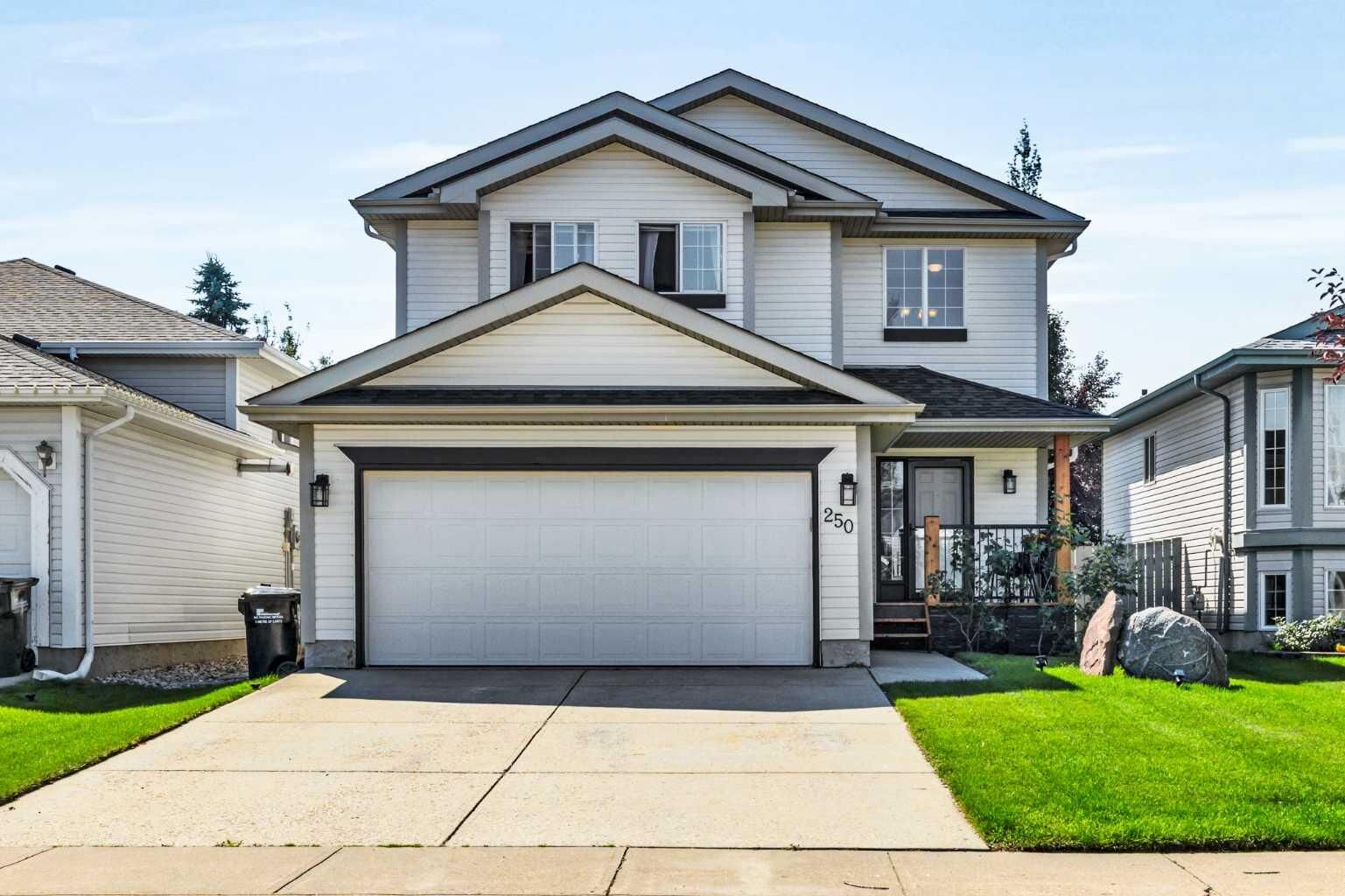 Property Photo:  250 Lilac Terrace  AB T2P 2M7 
