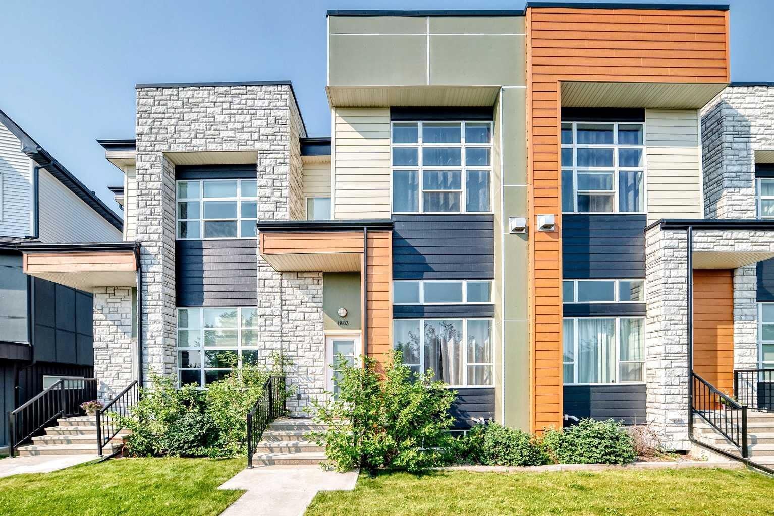 Property Photo: 1530 Bayside Avenue 1803 AB T4B 4B5