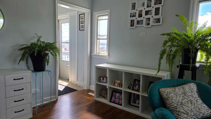 Property Photo: 5105 Windsor Avenue AB T0C 1C0
