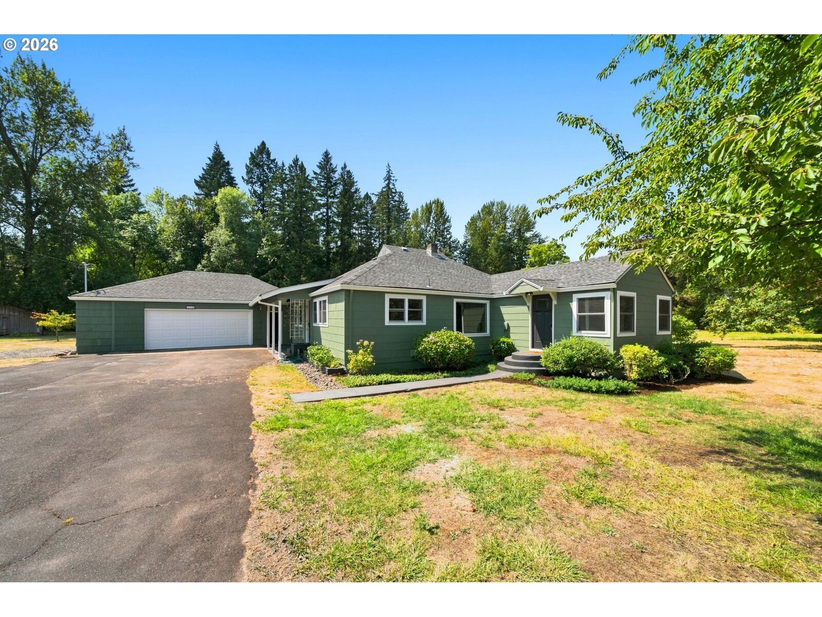 Property Photo:  15122 S Union Mills Rd  OR 97042 