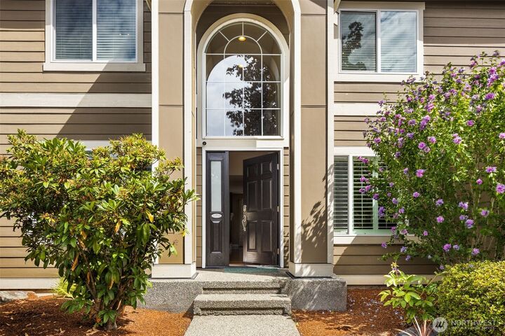Property Photo:  12624 SE 300th Way  WA 98092 