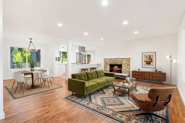 Property Photo: 11903 NE 142nd Place WA 98034