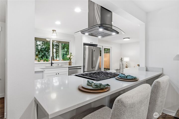 Property Photo: 11903 NE 142nd Place WA 98034
