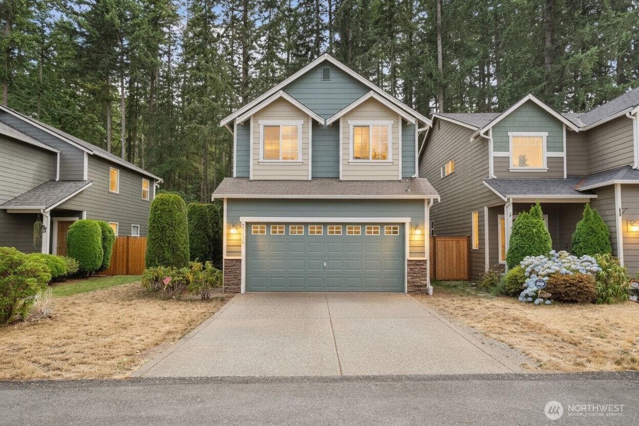 Property Photo: 22411 SE 244th Street WA 98038