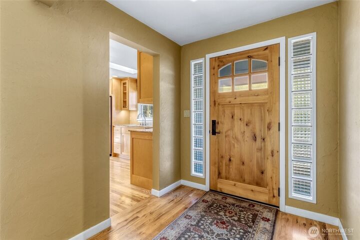 Property Photo:  1929  School Avenue  WA 99362 