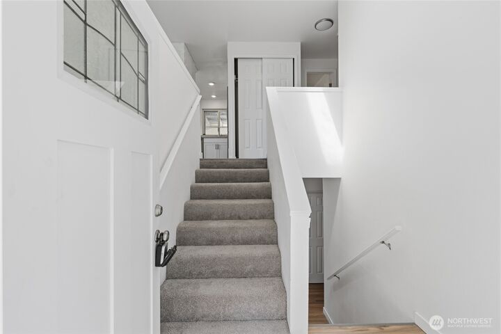 Property Photo:  28430  14th Avenue S  WA 98003 