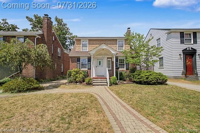 Property Photo:  19036 Outer Drive  MI 48128 