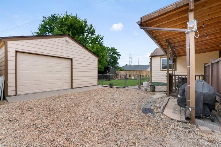 Property Photo: 1019 Lamar Street CO 80214