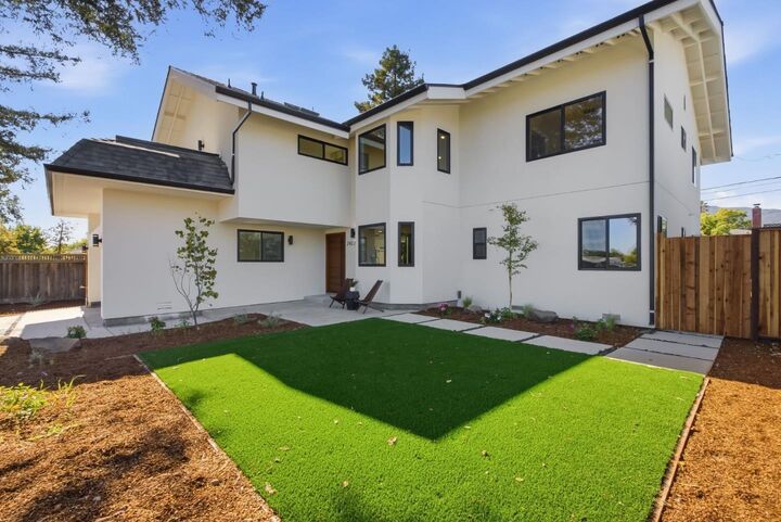 Property Photo: 2422 Adonis Way CA 95124