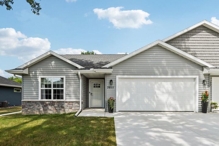 Property Photo:  3811 Avery Lane  WI 53546 