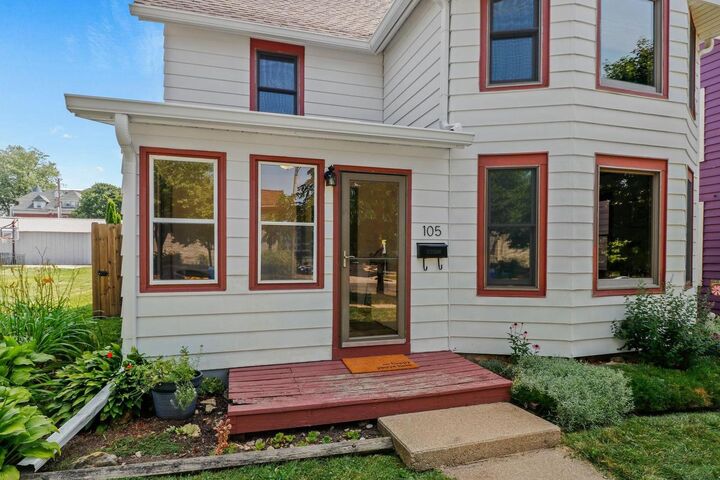 Property Photo:  105 S 4th Street  WI 53572 