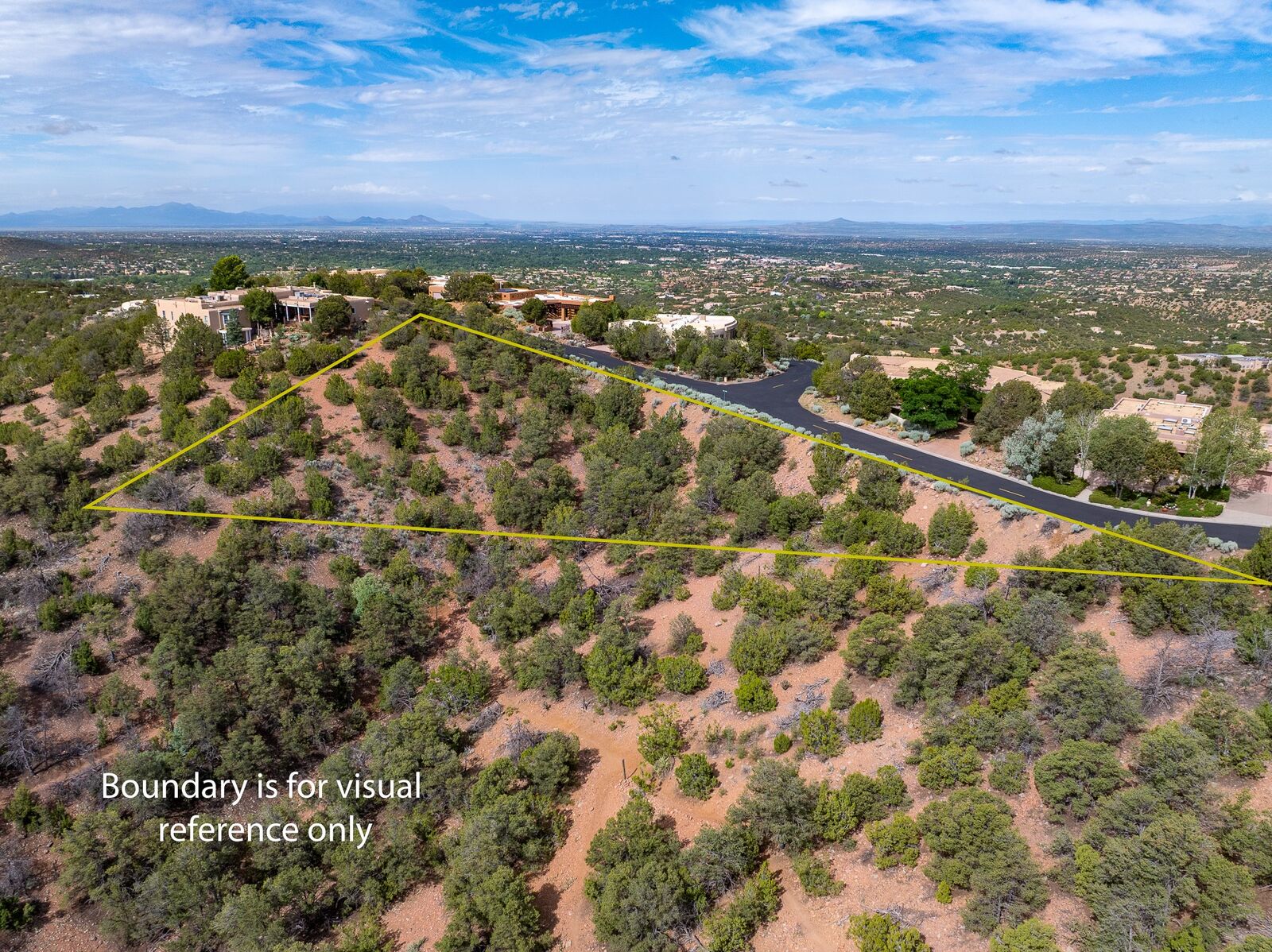 Property Photo: 850 Vista Canada Lane NM 87501