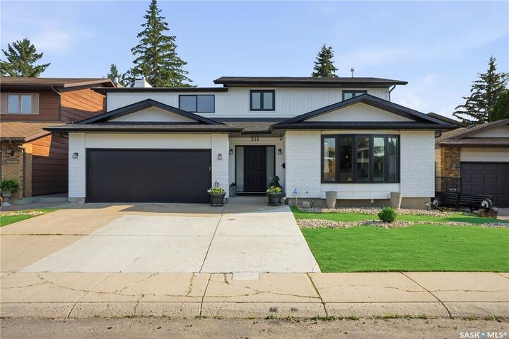 Property Photo:  346 Wakaw Crescent  SK S7J 4E2 