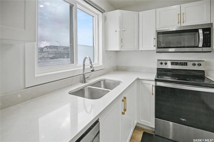 Property Photo: 106 Westfield Road SK S7V 0Z8