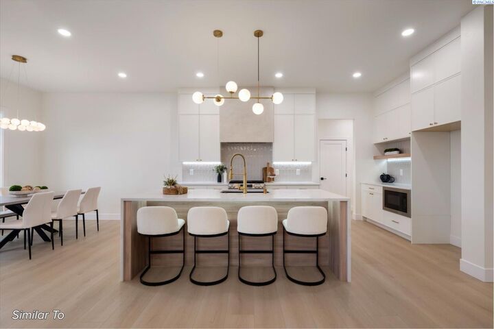 Property Photo:  4885 S Reed Street  WA 99337 