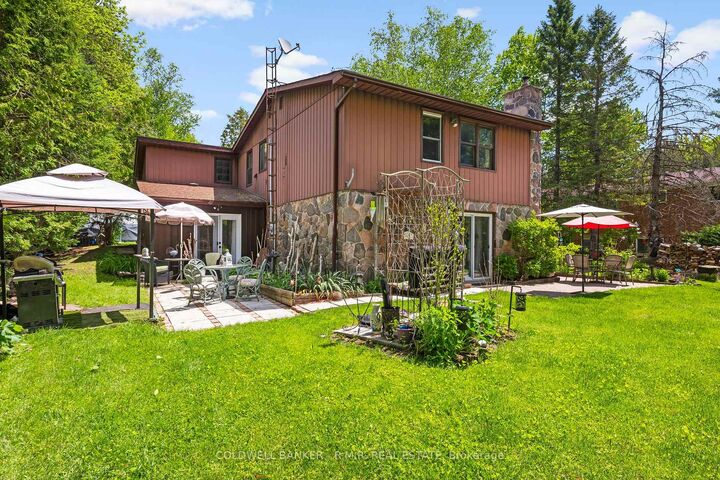 Property Photo:  204 Acton Road  ON L0C 1H0 