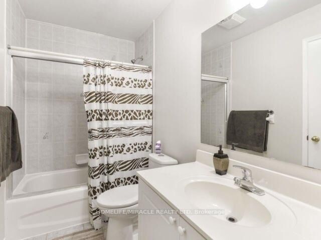 Property Photo: 3 Ashmere Road ON L7A 1R3