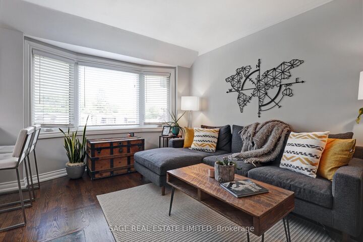 Property Photo: 60 Kippendavie Avenue 301 ON M4L 3R5