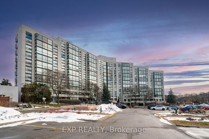 Property Photo:  30 Harding Boulevard W 404  ON L4C 9M3 