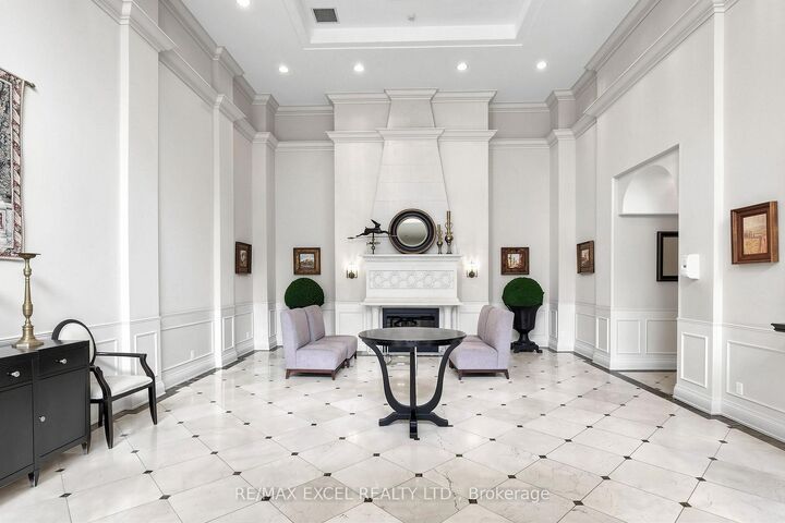 Property Photo: 350 Red Maple Road 508 ON L4C 6P5