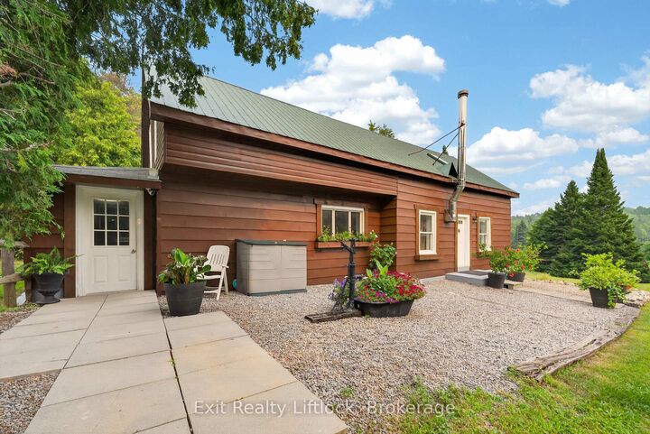 Property Photo: 133 Farmers Road ON L0A 1K0