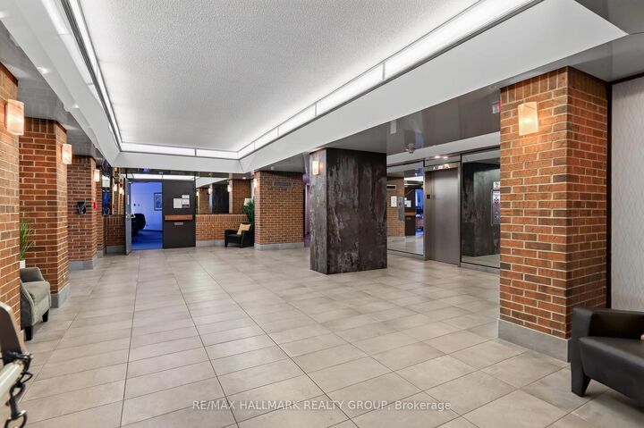 Property Photo:  1380 Prince Of Wales Drive 703  ON K2C 3N5 