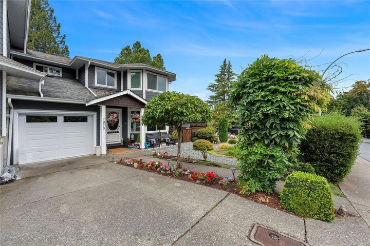 Property Photo:  7978 Northview Dr  BC V0R 1R0 